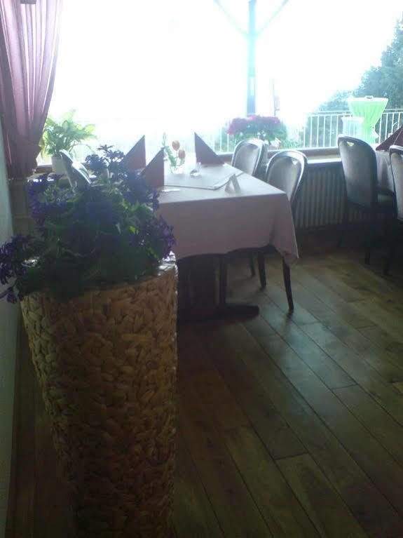 Zum Rebhang Bed & Breakfast Йострих-Винкел Екстериор снимка